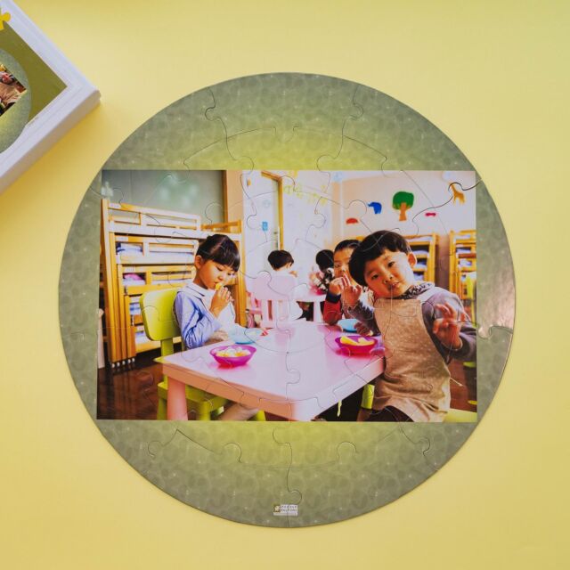 Priceless moments 💕

#puzzle #jigsawpuzzle #customizedjigsawpuzzle #gifts #customizedgifts #schooldays #kids #dubai #UAE #abudhabi #sharjah #ajman #saudiarabia #riyadh #jeddah #alkhobar #qatar #kuwait #bahrain #oman